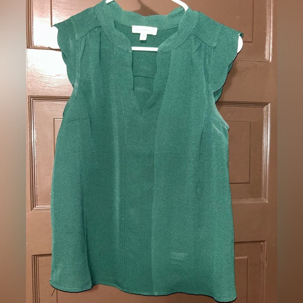 Monteau blouse; size small